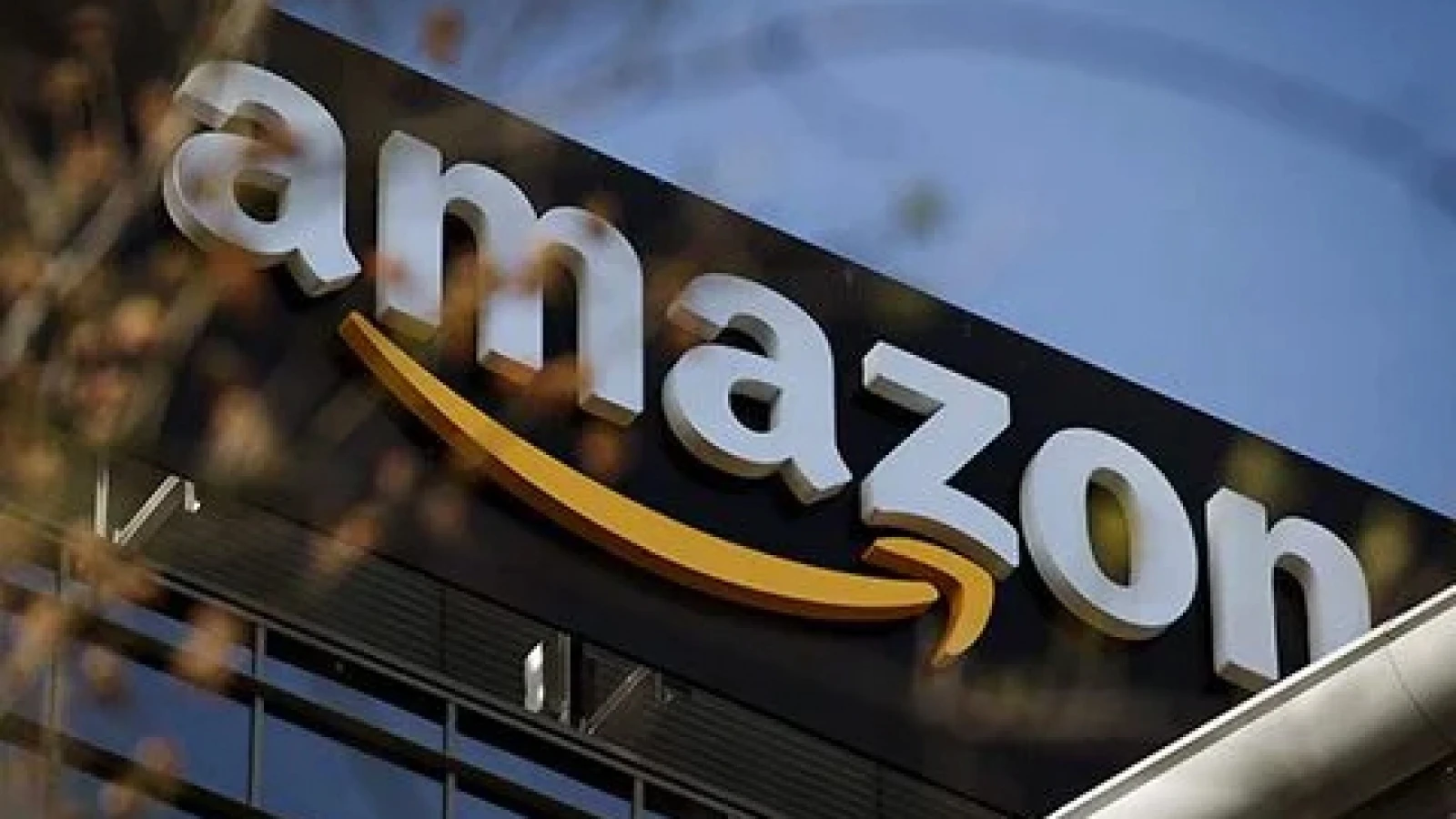Amazon và Corning đầu tư mạnh vào hạ tầng kết nối phục vụ AI